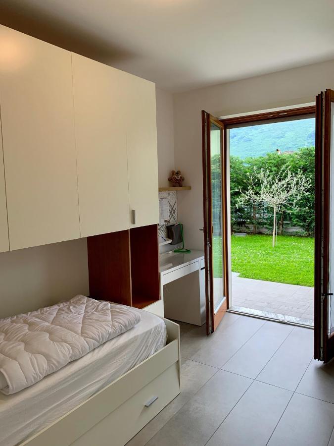 Lakegarden Apartment Riva del Garda Luaran gambar